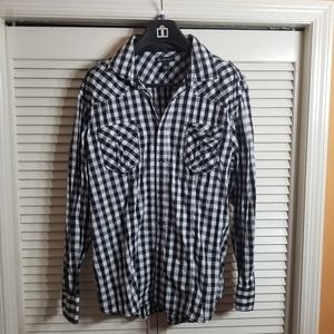 Inc button up